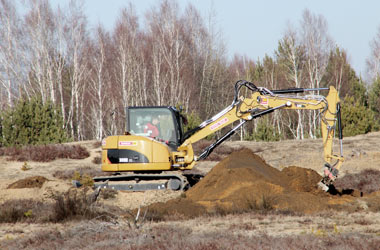 Baggerarbeiten auf dem Kundengelände Baggerarbeiten auf dem Kundengelände, kampfmittelsuche